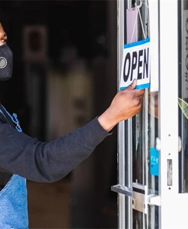 Prêt garanti par l’État : quelle option choisir au bout d’un an ?