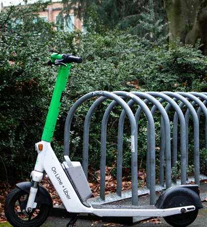 
      Scooter électrique : quelle assurance choisir ?
    